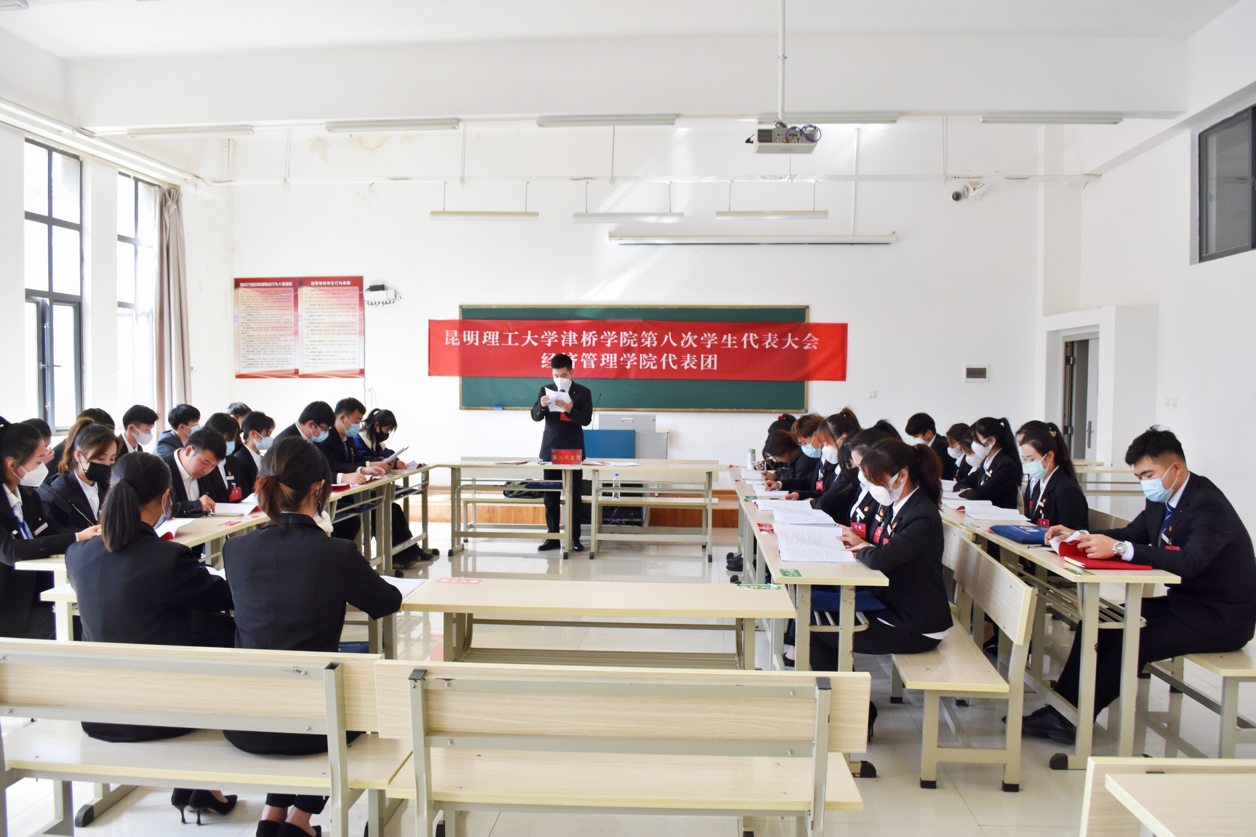 图九4